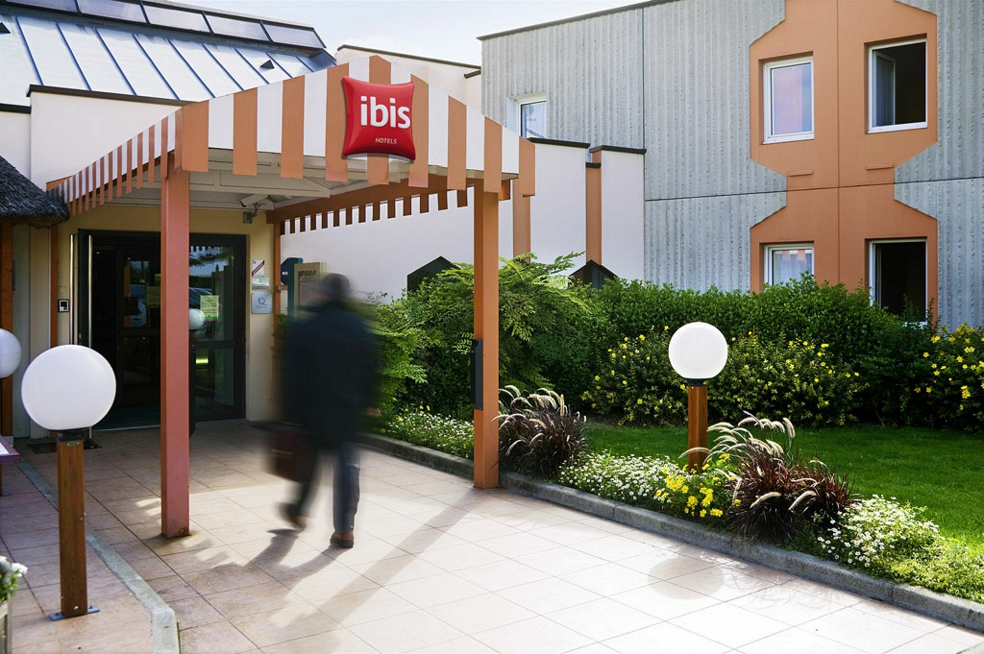 Ibis Reims Tinqueux Exterior foto