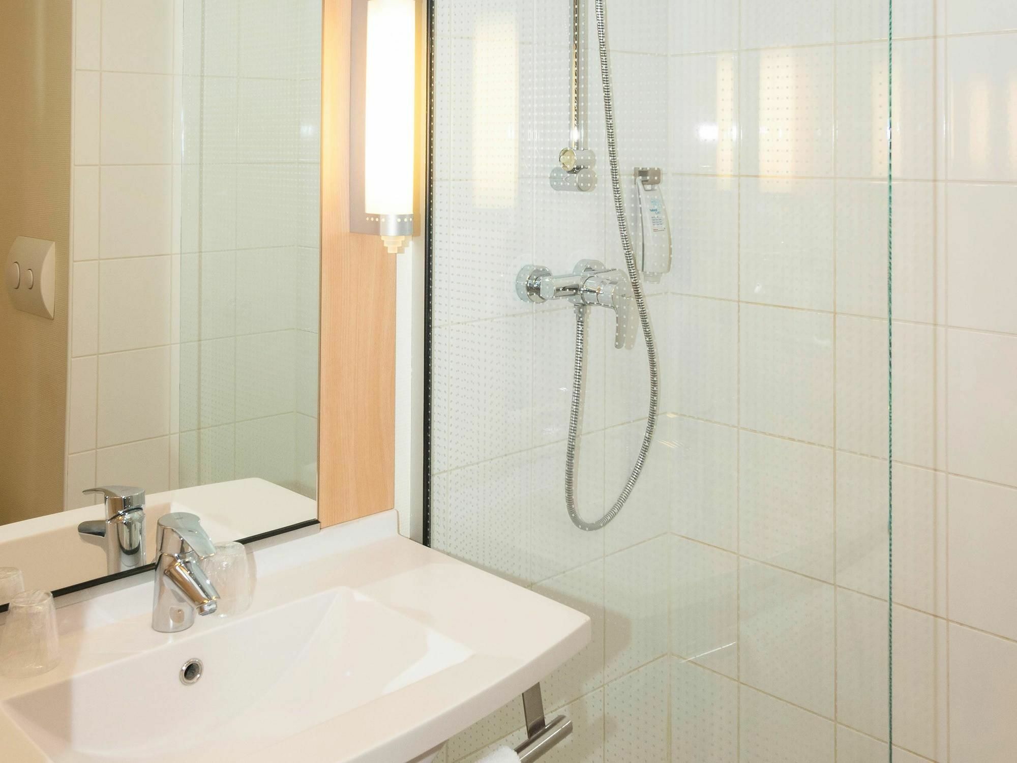 Ibis Reims Tinqueux Exterior foto
