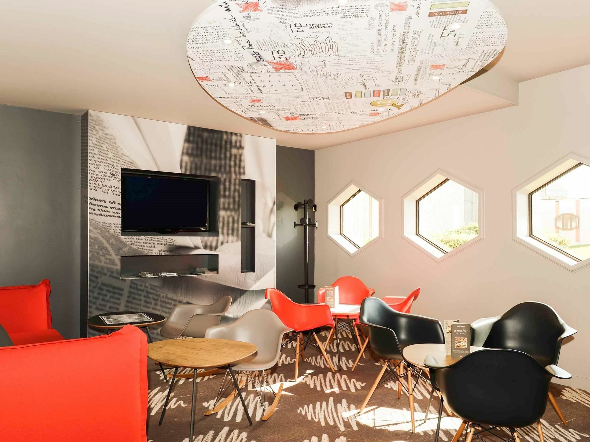 Ibis Reims Tinqueux Exterior foto